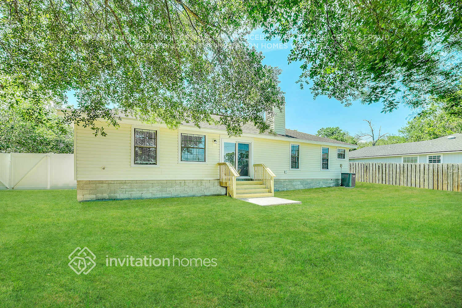 Building Photo - 2725 Rochford Ct