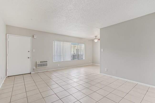 Floorplan - Shermanair Apartments