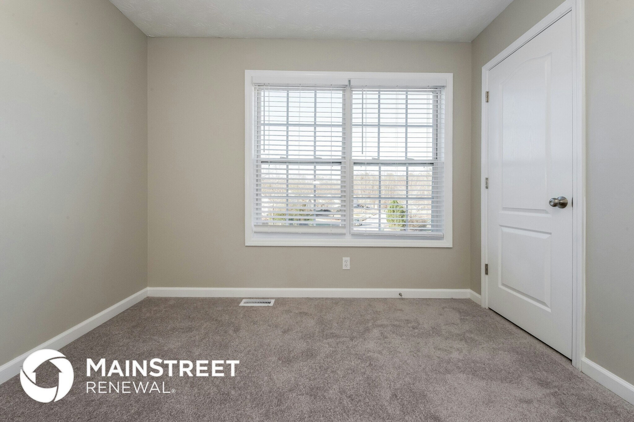 Building Photo - 55 Oakmont Ct