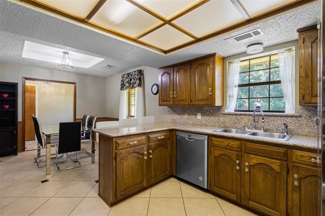 Building Photo - 2360 Waketon Rd