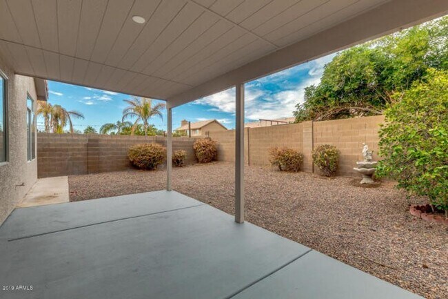 Building Photo - Remodeled 3-bedroom in Chandler