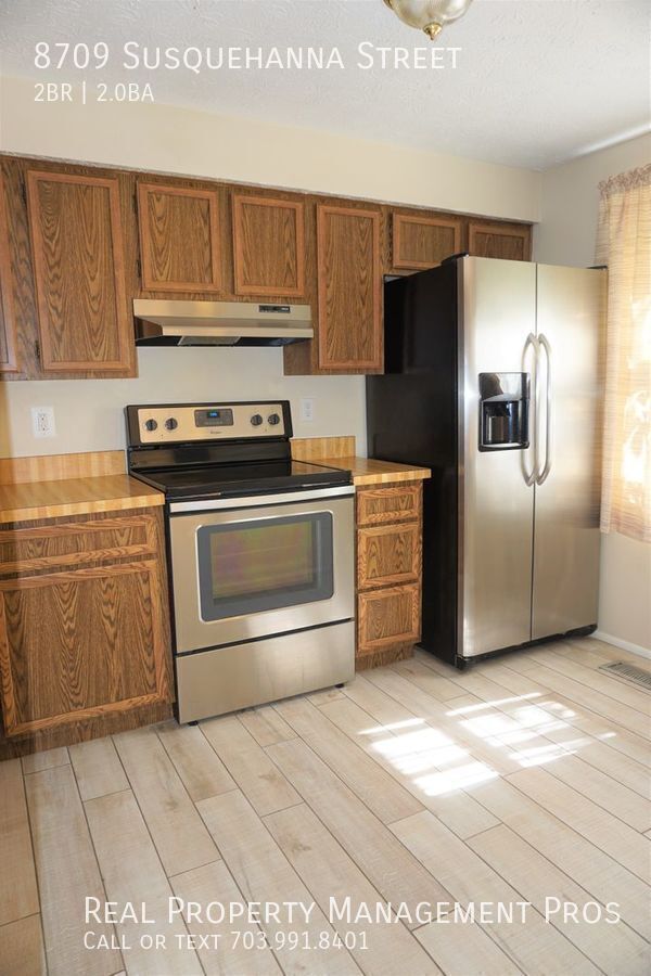 Building Photo - 8709 Susquehanna St