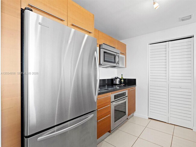 Building Photo - 244 Biscayne Blvd