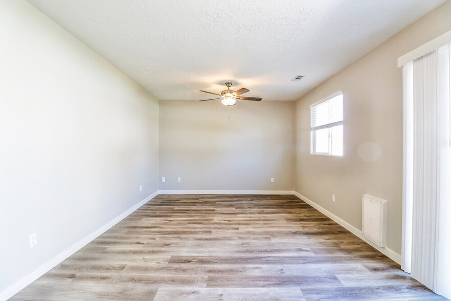 Building Photo - 3758 W 4525 S