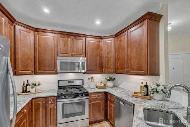 Building Photo - 5 Stock Ct