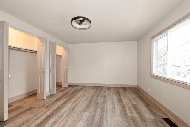 Building Photo - 836 Lily Cache Ln