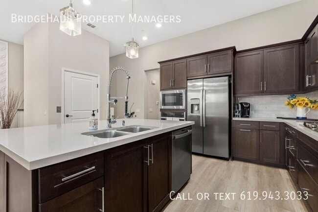 Building Photo - 16750 Coyote Bush Dr