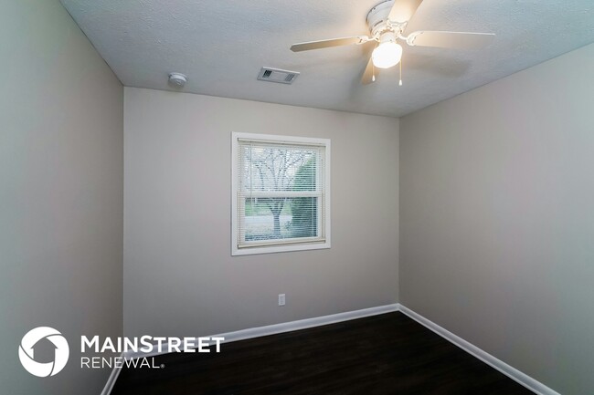 Building Photo - 6404 Venango Dr