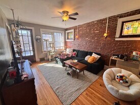 Building Photo - 4945 Mardel Ave