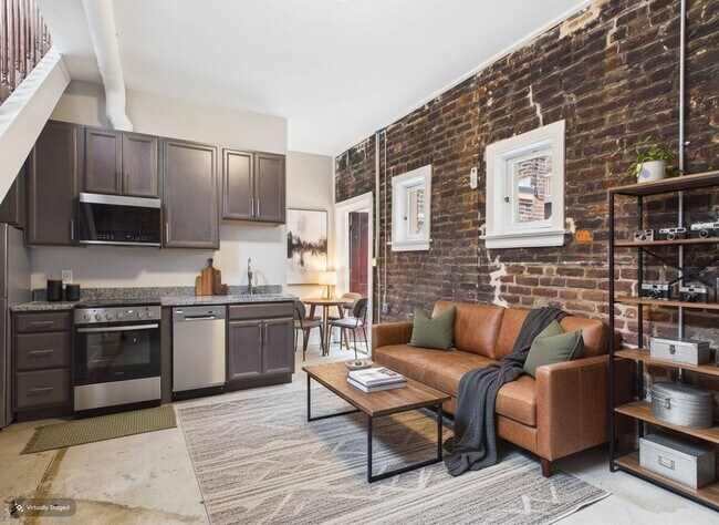 Building Photo - 7 E Franklin St