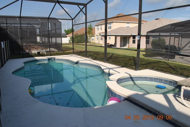 Building Photo - 2719 Portchester Ct