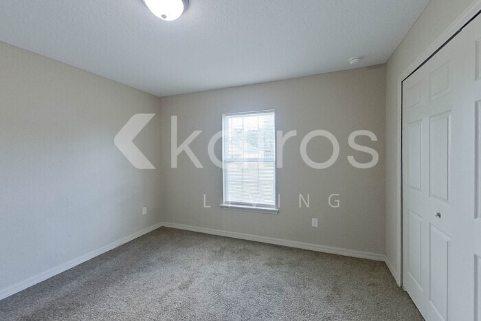 Building Photo - 13691 SW 43rd Cir