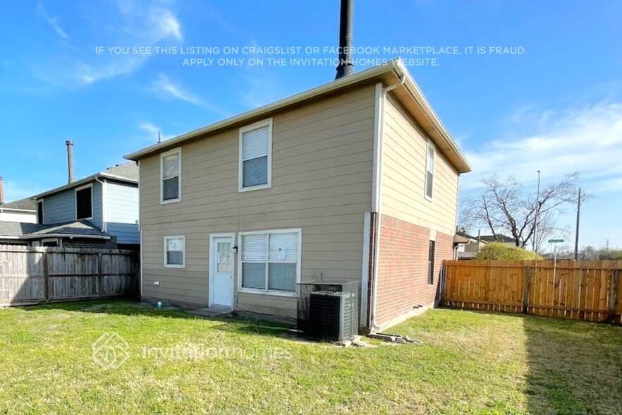 Building Photo - 7134 Cheshire Park Rd
