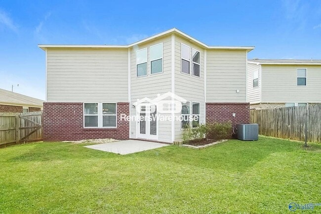 Building Photo - 123 Forestbrook Dr