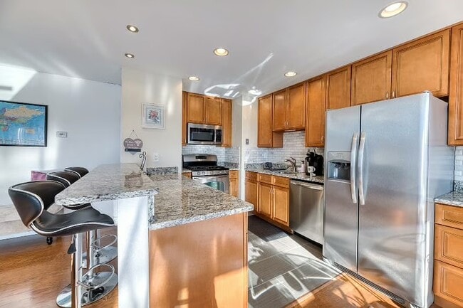 Building Photo - 4420 Briarwood Ct N