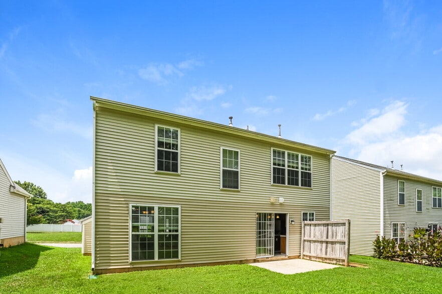 Building Photo - 1322 Rumstone Ln