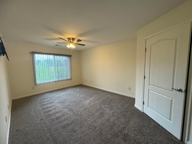 Building Photo - 6045 Boulder View