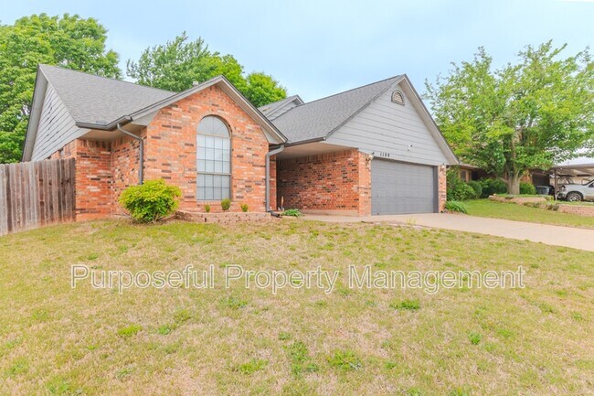 Building Photo - 1109 David Rd