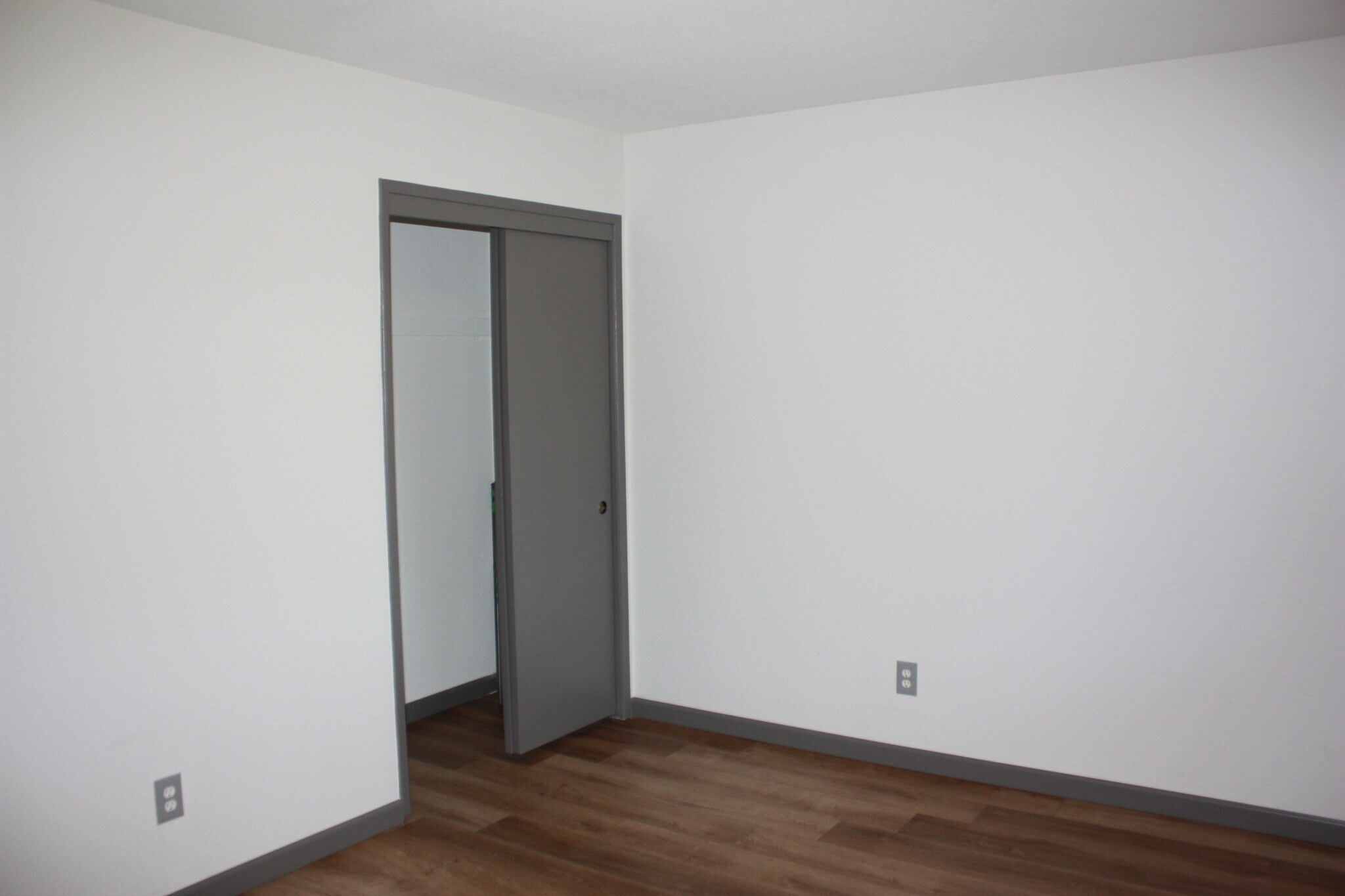 Building Photo - 1032 Friar St