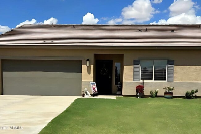 Primary Photo - 10997 Cambria Cir