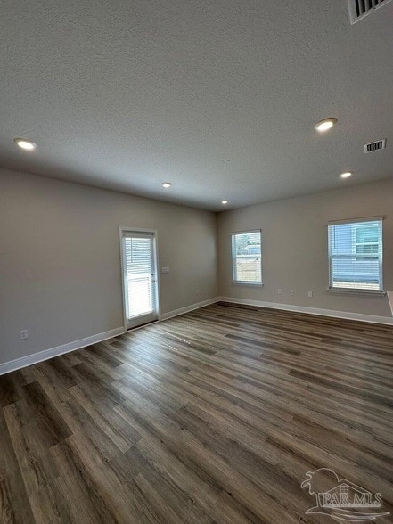 Building Photo - 5737 Stellarjay St