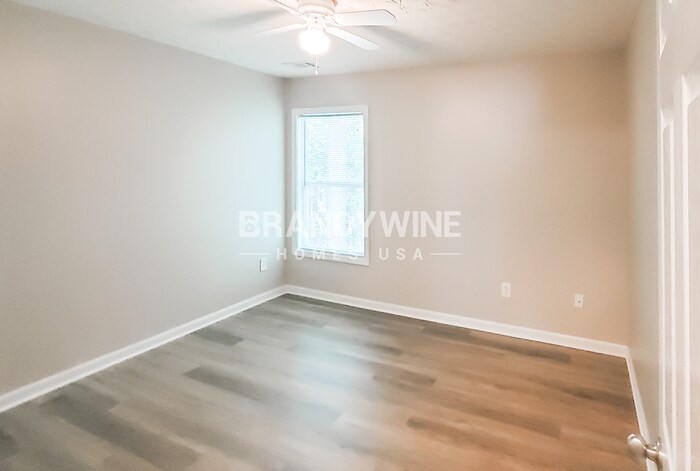 Building Photo - 265 Highwind Way