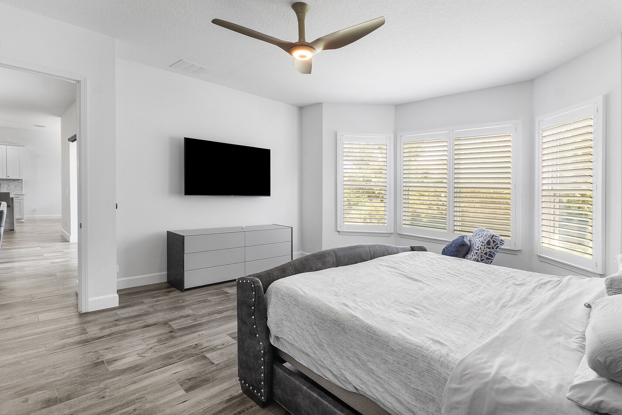 Building Photo - 7531 Mandarin Grove Way