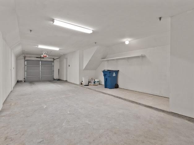 Building Photo - 8705 Bryam St