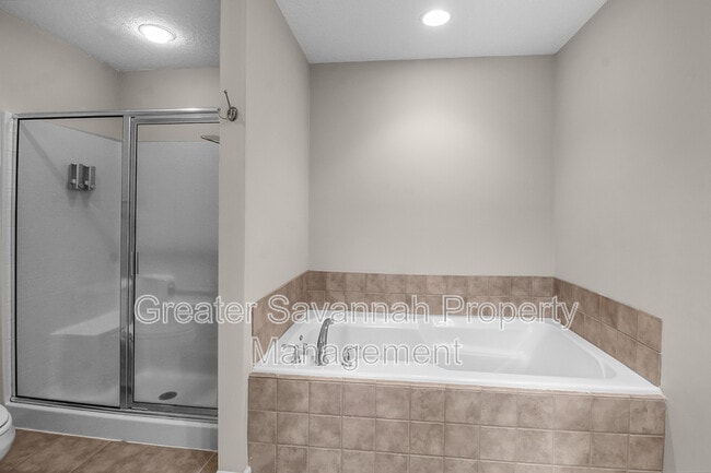 Building Photo - 125 Ventura Pl