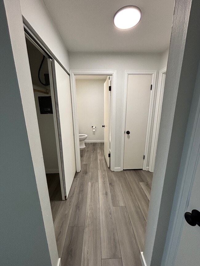 Building Photo - 2713 Center St