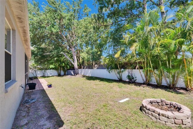 Building Photo - 12802 Cattail Shore Ln