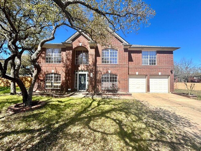 Primary Photo - Luxury Living: Spacious 5/BR 3.5/BA Home w...