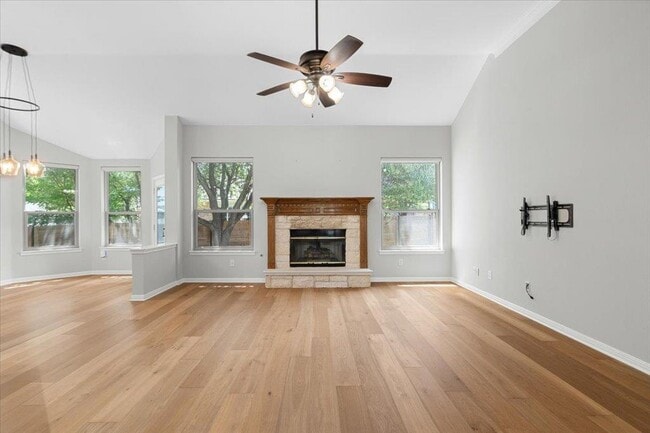 Building Photo - 5301 Deerwood Ln