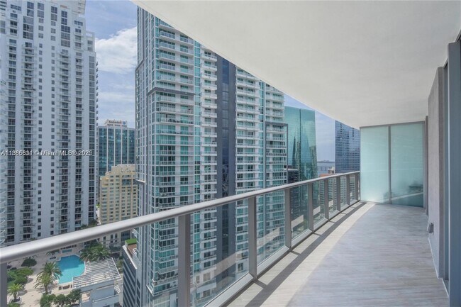 Building Photo - 1100 S Miami Ave
