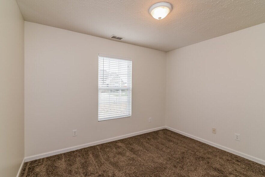 Building Photo - 1640 Antebellum Dr