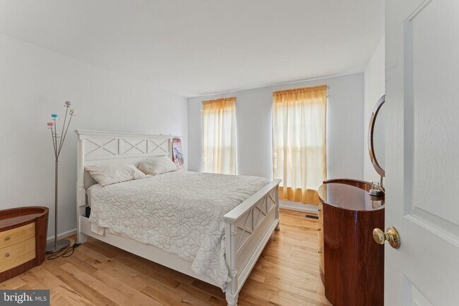 Building Photo - 7887 Cranford Farm Cir
