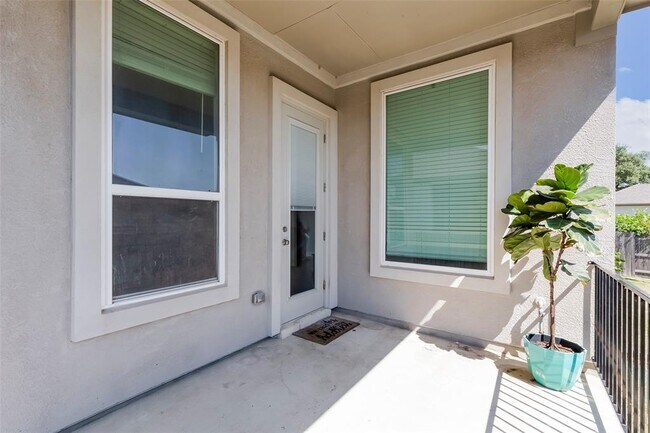 Building Photo - 3020 Sage Ranch Dr