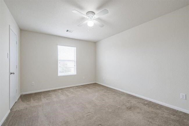 Building Photo - 3142 View Valley Trail