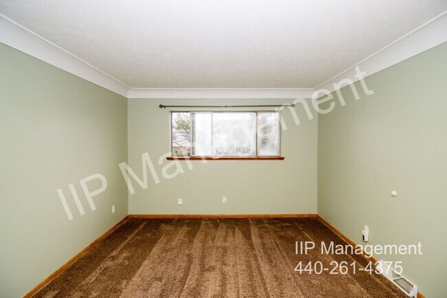 Building Photo - 14152 Berwyn Ave