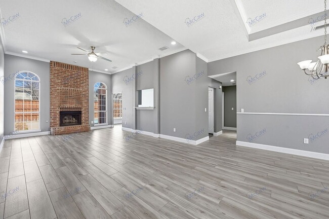 Building Photo - 1915 Paloma Way