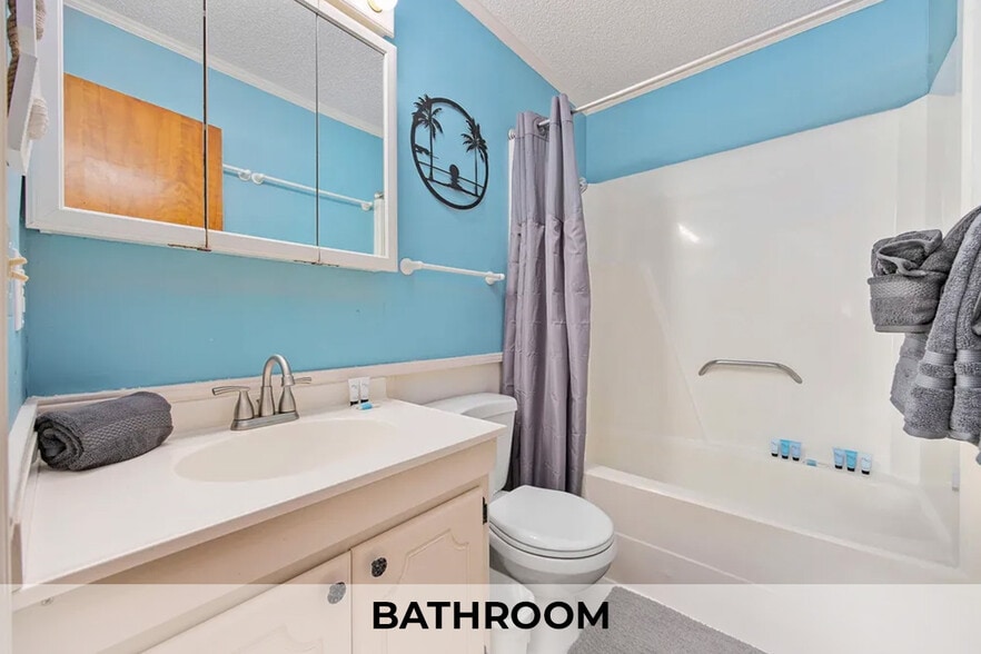 Building Photo - 5001 N Ocean Blvd