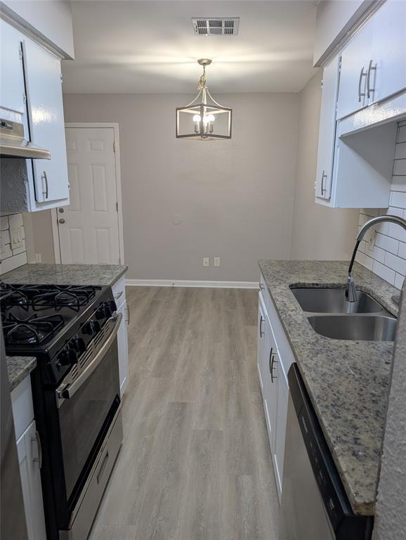 Building Photo - 5102 Par Cove