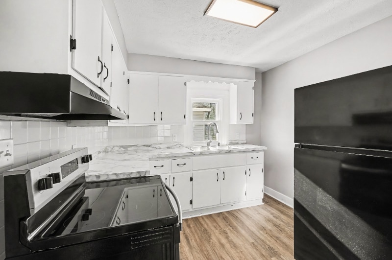 Building Photo - 92 S Clarkson St