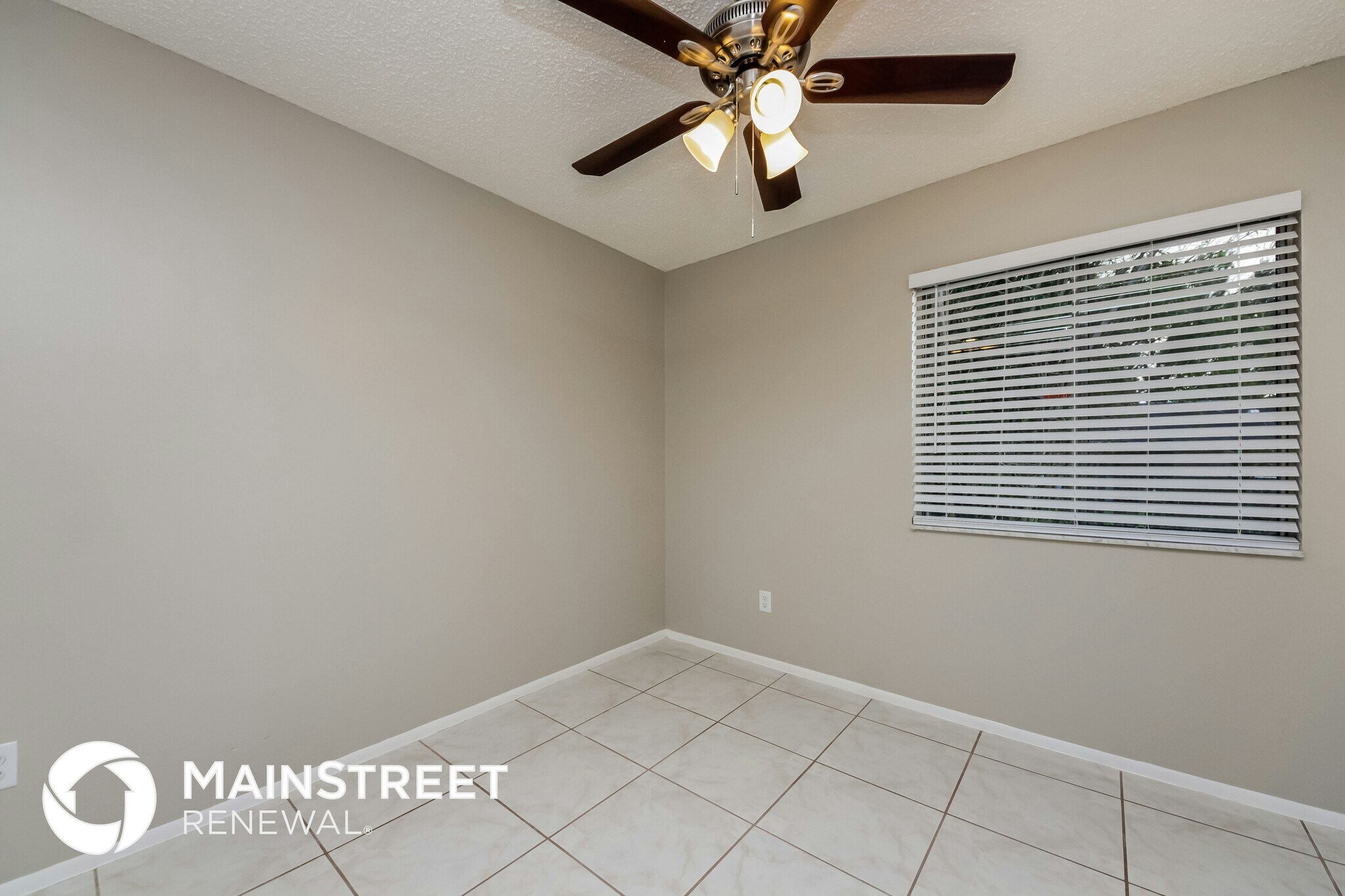 Building Photo - 1522 Birchwood Ave