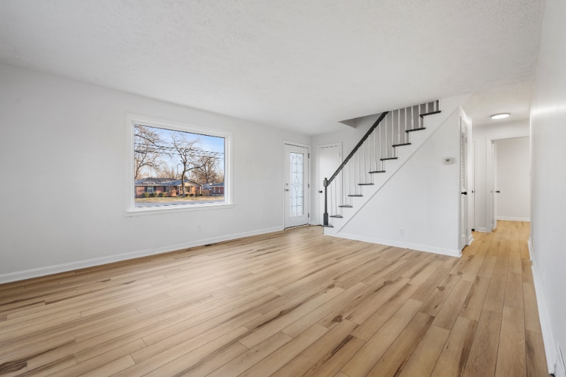 Building Photo - 6508 South Dr