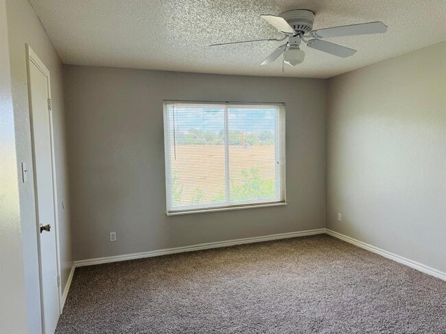 Building Photo - 2018 W Rundberg Ln