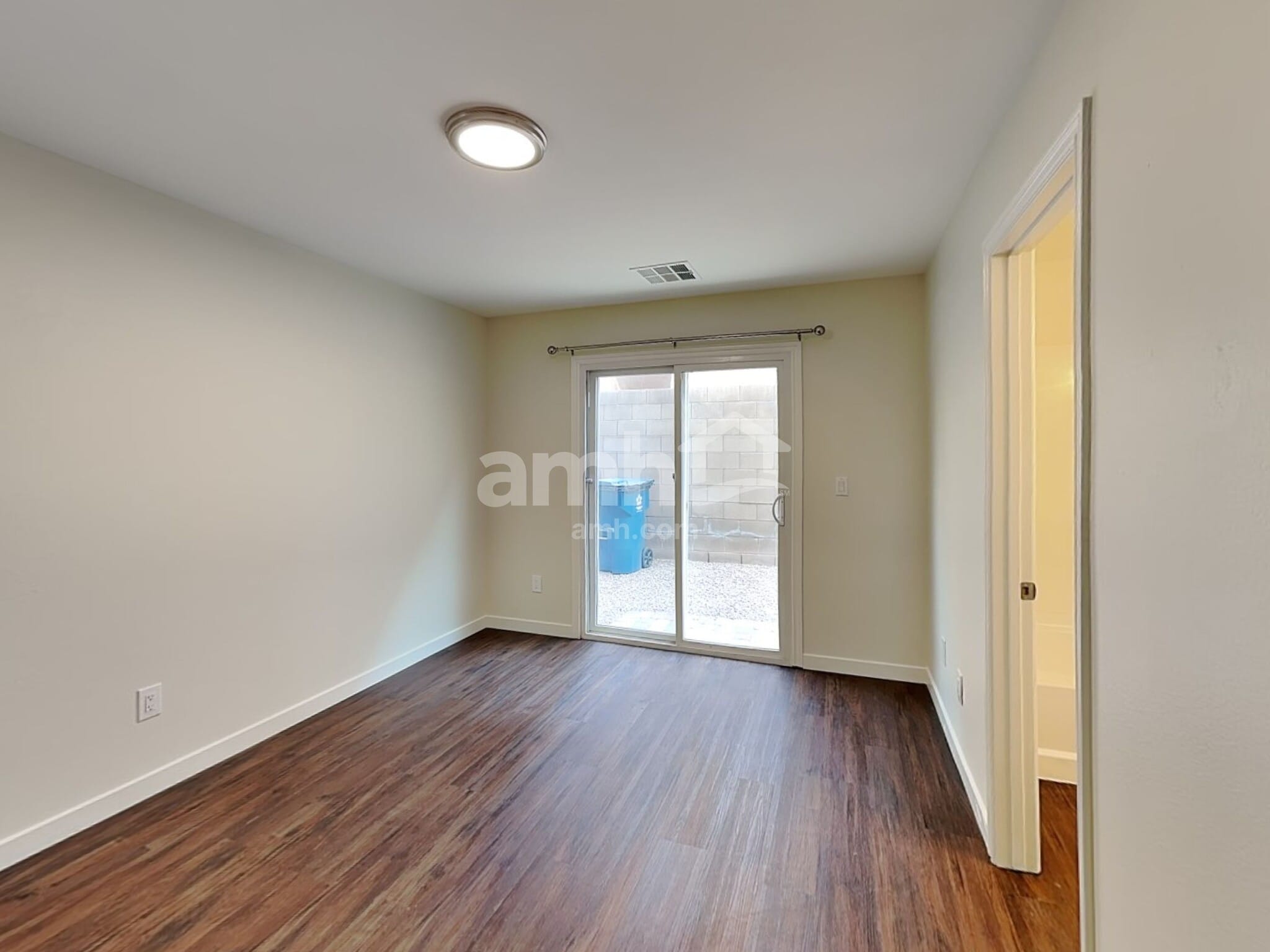 Building Photo - 9347 Brigham Ave