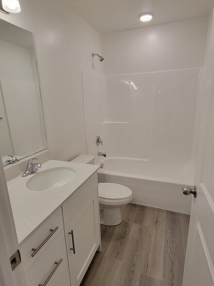 2nd bathroom - 3089 S 350 W