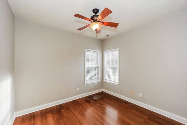 Building Photo - 336 Baldwin Ct