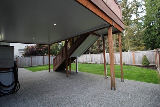 Building Photo - 2529 97th Pl SE